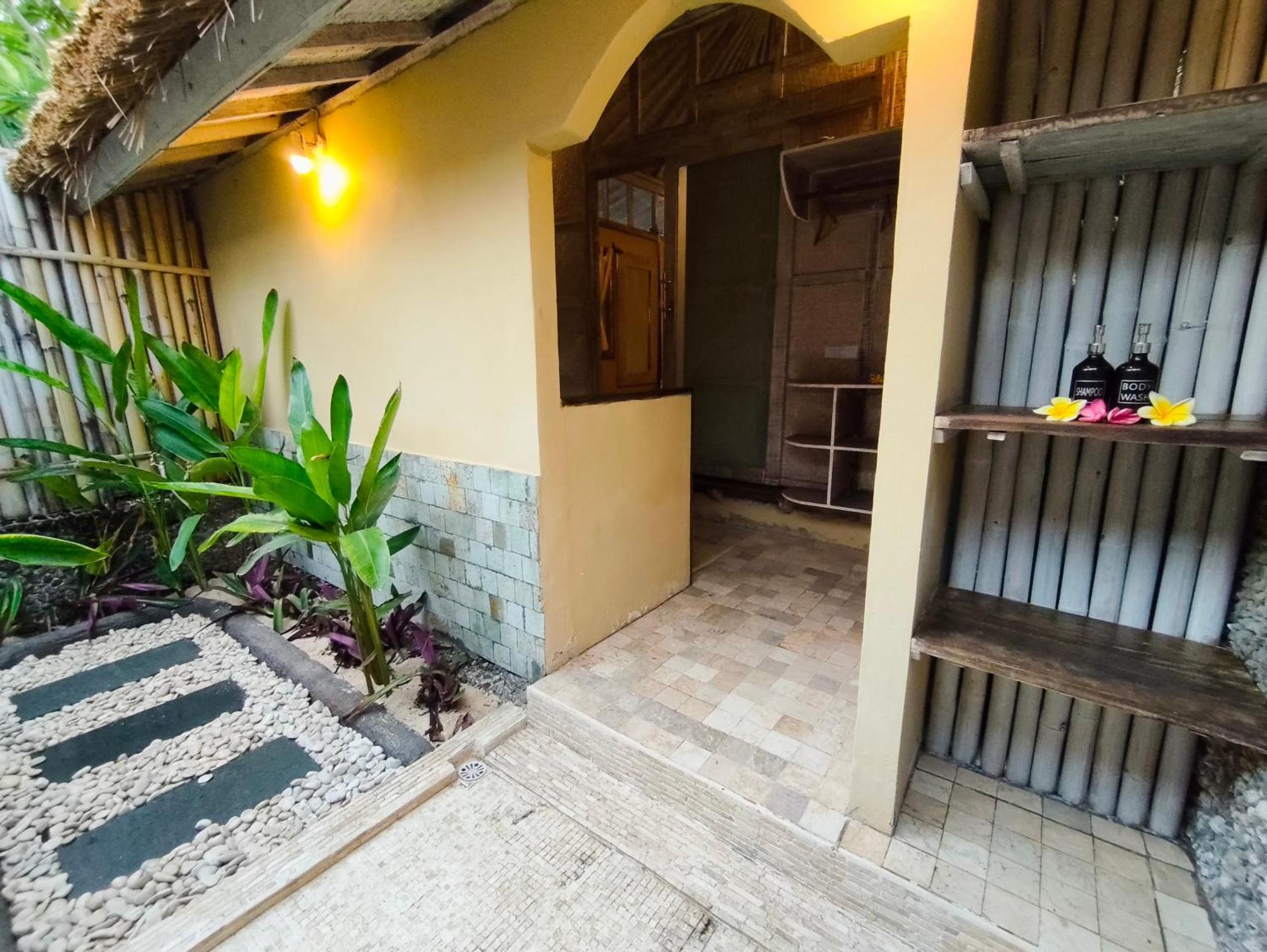 Villa Ibu Gili Trawangan Exterior foto
